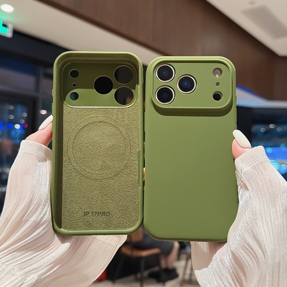 IPhone 18 17 16 14 15 Plus 12  - Liquid Silicone Magnetic Phone Case incelemesi ve fiyatı